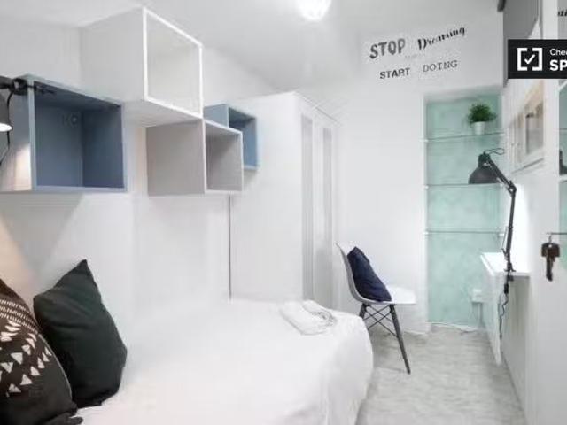 Nuevo Habitaciones en apartamento de 4 dormitorios en el Poble.