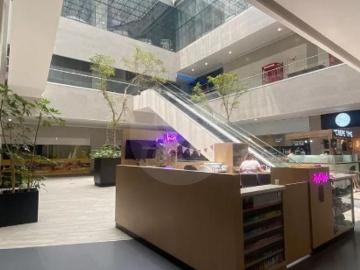 Unico Local de 865m en PB en Plaza Comercial en Divisi?n del Norte