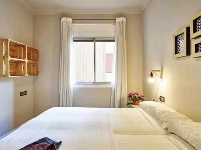 Barato Piso de 1 habitación en Carrer de Sant Fructuós