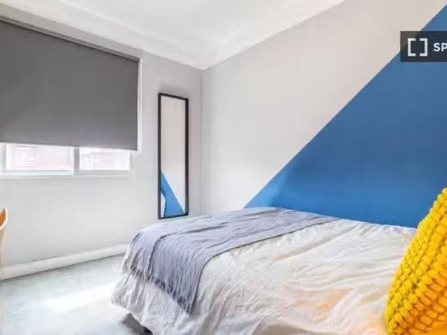 ¡Oferta! Se alquila habitación en Pavones, Madrid