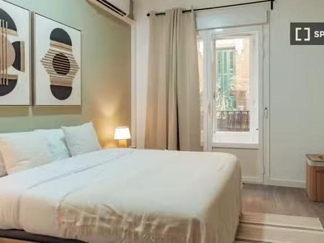 Encantador Se alquila habitación en piso compartido en Barcelona