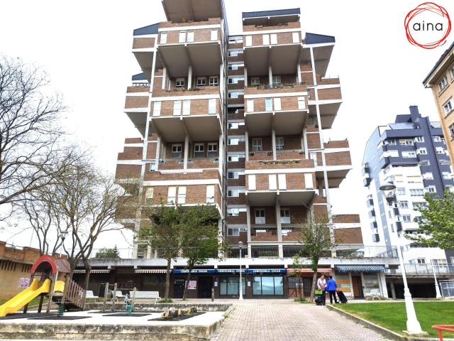 Unidad comercial en Zizur Mayor Zizur Nagusia