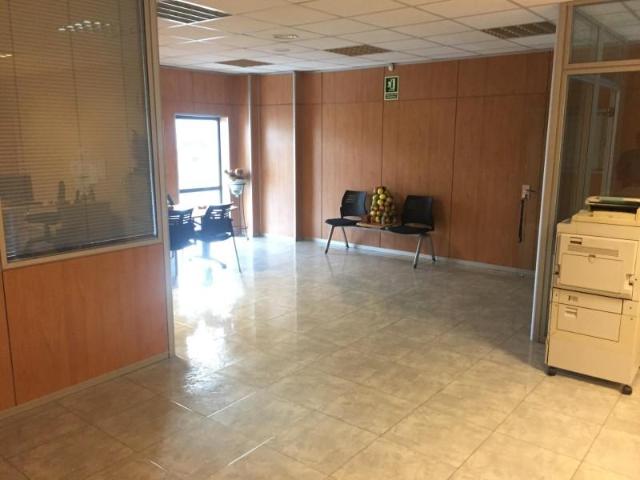 Unidad industrial en venta Vilanova i la Geltrú