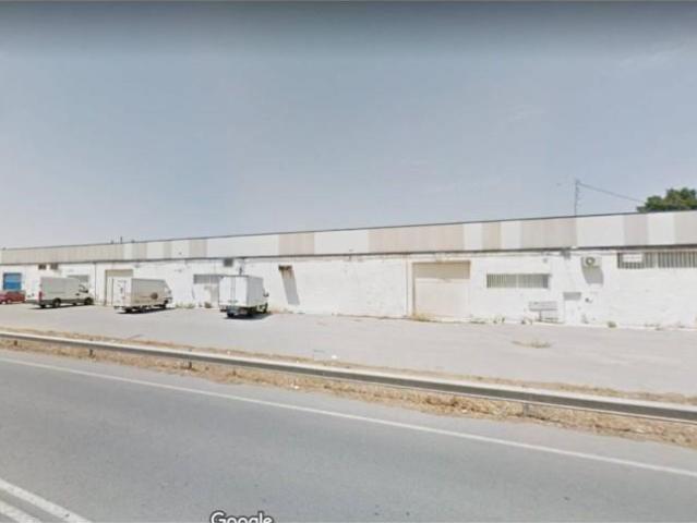 Unidad industrial en venta Villena