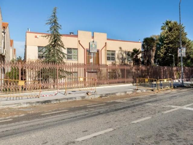 Unidad industrial en venta Alhendín