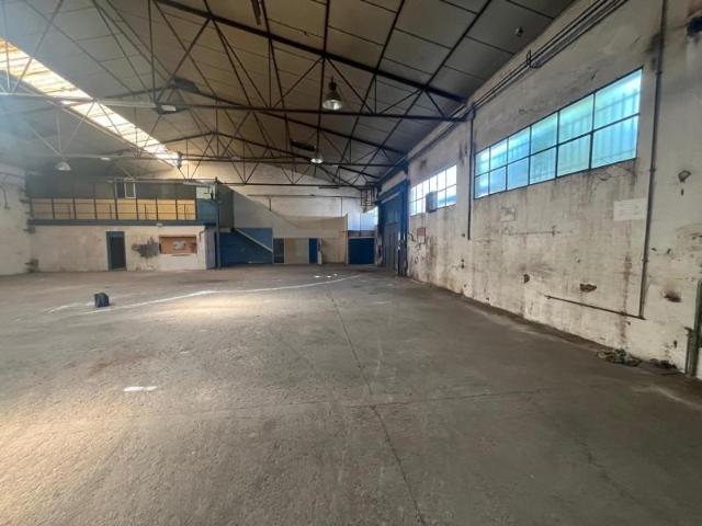 Unidad industrial en venta Camarma de Esteruelas