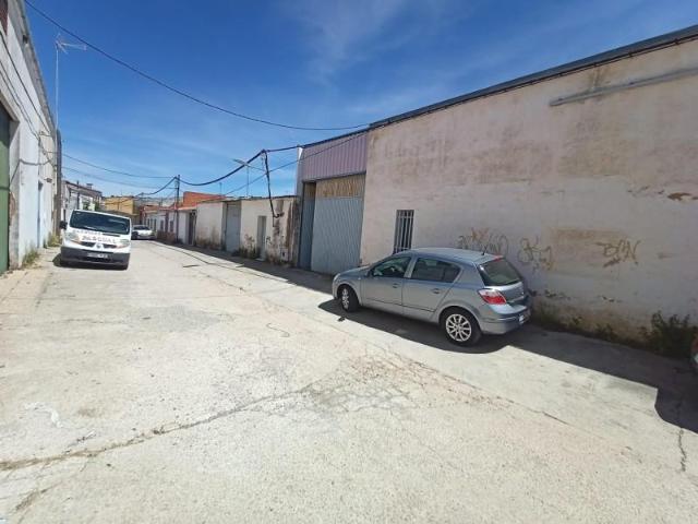 Unidad industrial en venta Cáceres