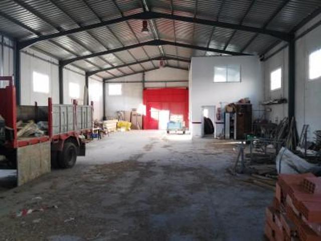 Unidad industrial en venta Calasparra