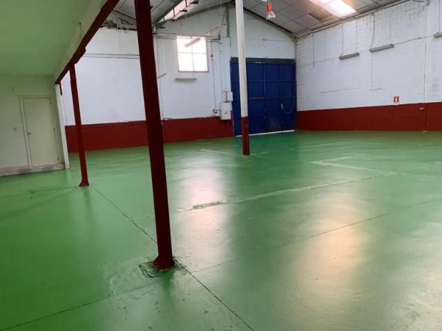 Unidad industrial en venta Dos Hermanas