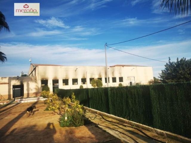 Unidad industrial en venta Elche