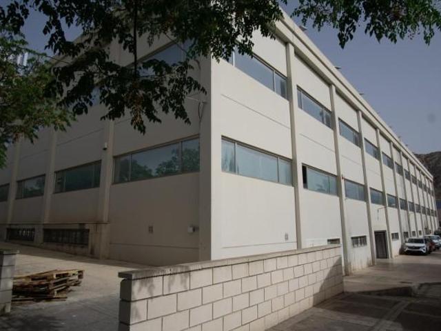 Unidad industrial en venta Elda