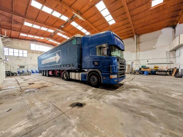 Unidad industrial en venta Loja