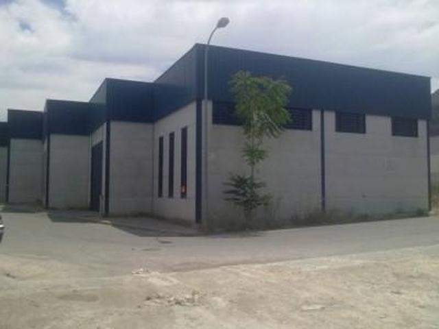 Unidad industrial en venta Loja