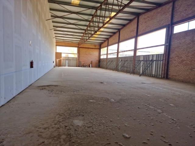 Unidad industrial en venta Lleida