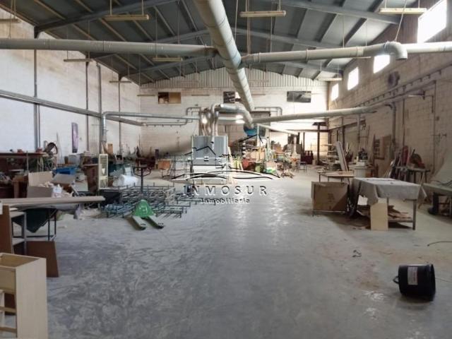 Unidad industrial en venta Lucena