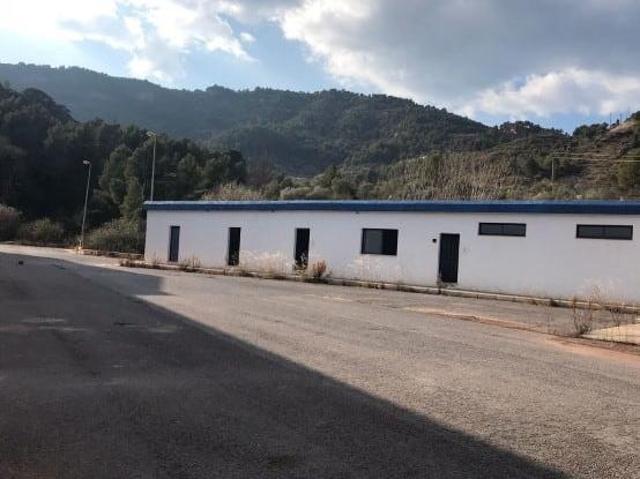 Unidad industrial en venta Lucena del Cid