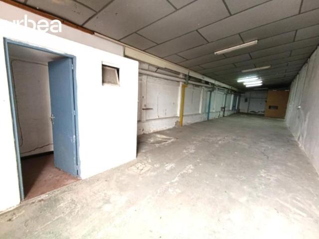 Unidad industrial en venta Málaga