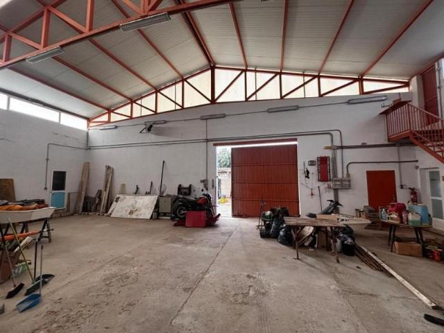Unidad industrial en venta Motril