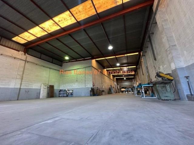 Unidad industrial en venta O Porriño