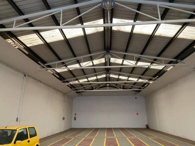 Unidad industrial en venta Palau solità i Plegamans
