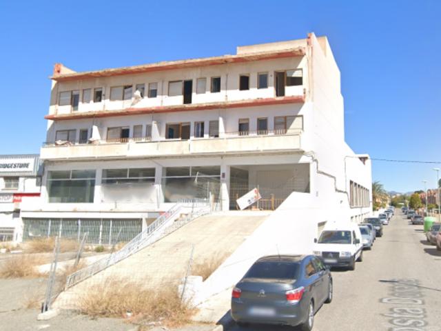 Unidad industrial en venta Petrer