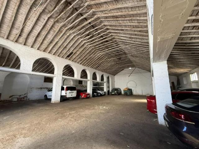 Unidad industrial en venta Pilas