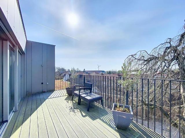 Uniek penthouse met 2 slaapkamers te huur