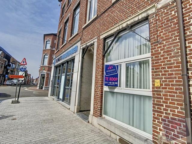 Unieke kans in het hart van Sint Truiden – woning met dub.