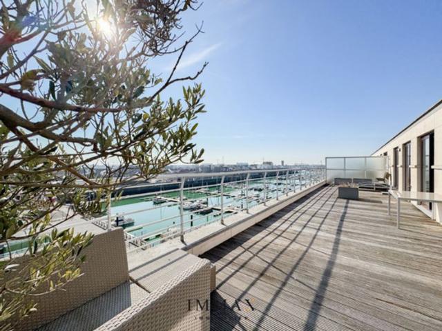 Unieke penthouse met zicht op de jachthaven