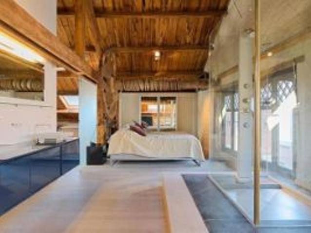 Unieke penthouse loft met zicht op Kathedraal