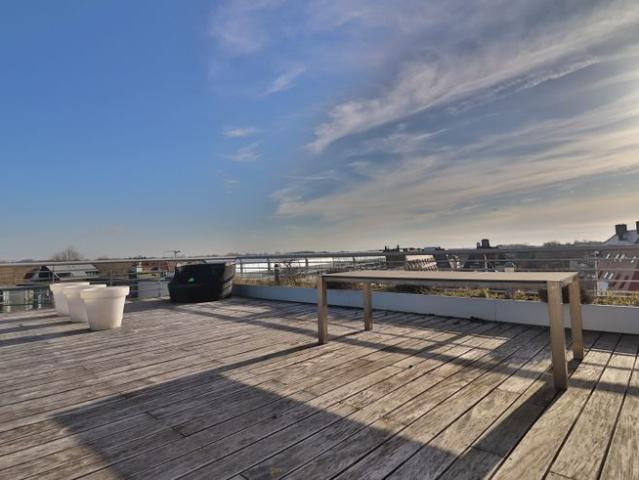 Unieke penthouse 160m² met zalig dakterras 120m²