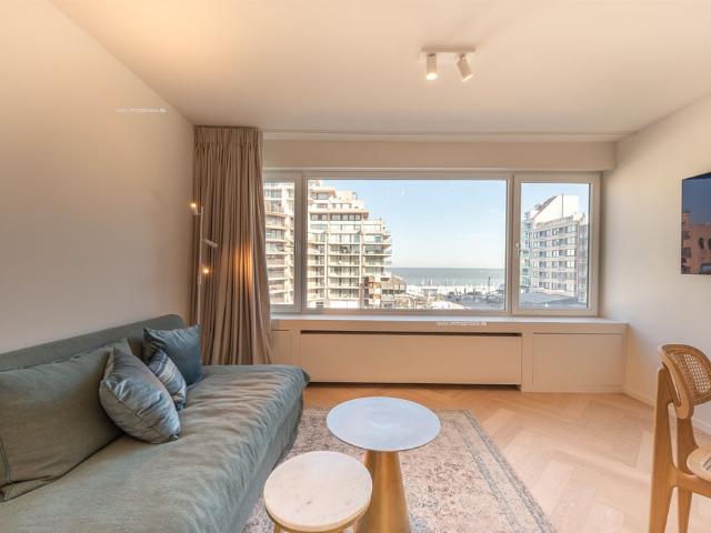 Unieke pied à terre met adembenemend zeezicht
