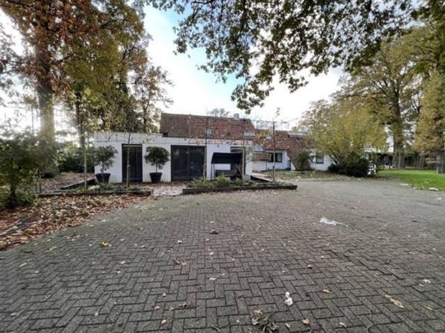 Unieke villa gelegen op grote grond 5.361 m²