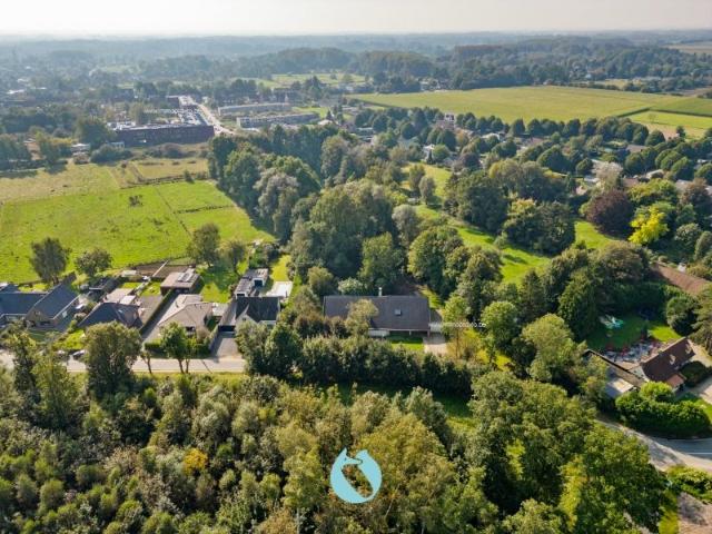 Unieke villa in rustige, groene omgeving op 1.947m²