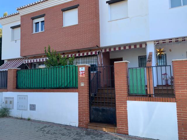Unifamiliar adosado en Ur Los Llanos Atarfe Granada