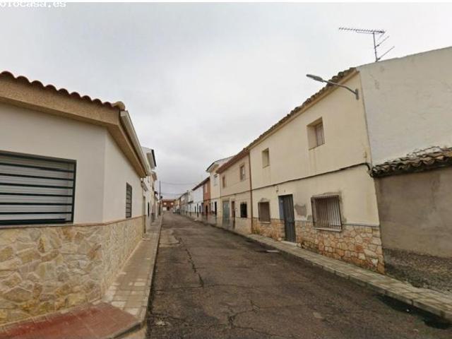 Unifamiliar en venta en Quintanar de la Orden Toledo. Sin posesión No visitable