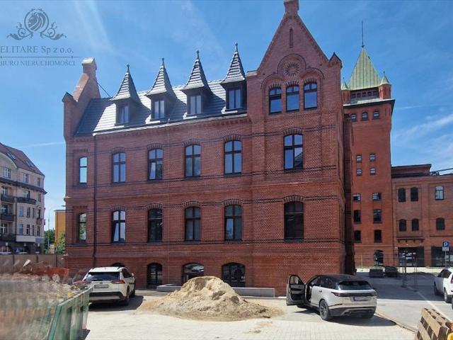Unikalny lokal usługowy w odrestaurowanych Browarach Wrocławskich