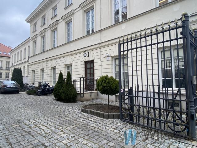 Unikalny lokal na Starym Mieście w Warszawie, 129 m2