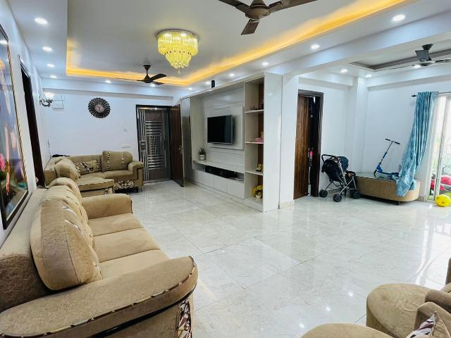 Uninav Utopia 4 Bedroom 2650 Sq. Ft. Apartment in Morti Ghaziabad Listing ID: #10135