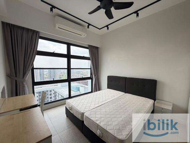 Union Suites At Bandar SubwayStudent Accommodation | Nice And Clean Room | Move In Immediately