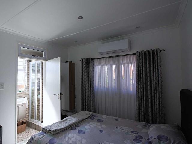 Unique 3 bedroom luxury townhouse in an upmarket suburb