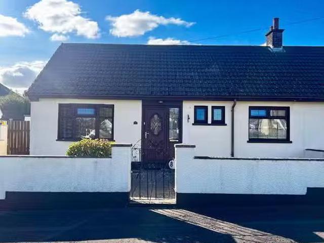 Unique 3 BR 8 Carneal Close