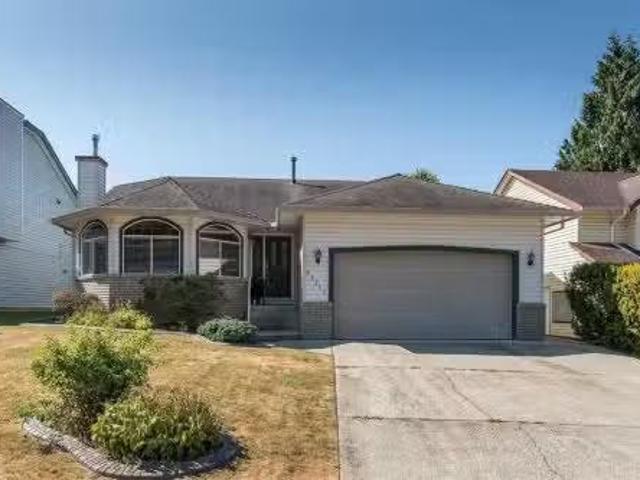 Unique 3 BR 22970 126 Avenue, Maple Ridge, BC, V2X 0S7 house.