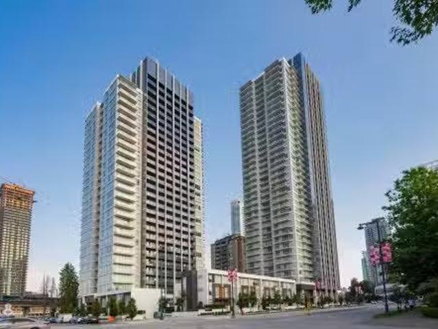 Rental! 1 BR 3801 10448 University Drive, Surrey, BC, V3T 0S7.