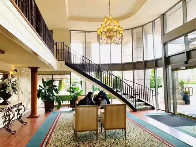 Cheap 1 BR Apartment for rent in Vancouver, Vancouver West, 10.