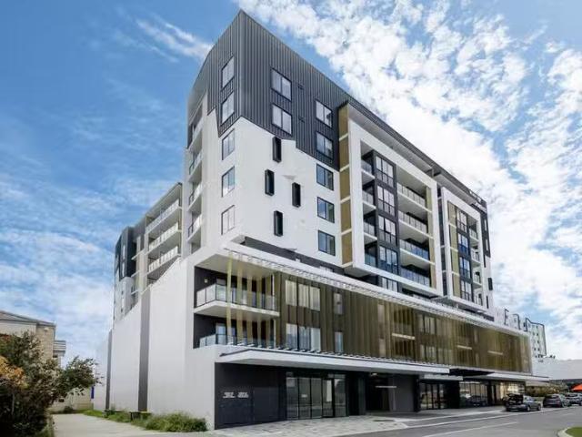 Cheap 2 BR 407/14 Leila Street, Cannington, WA 6107
