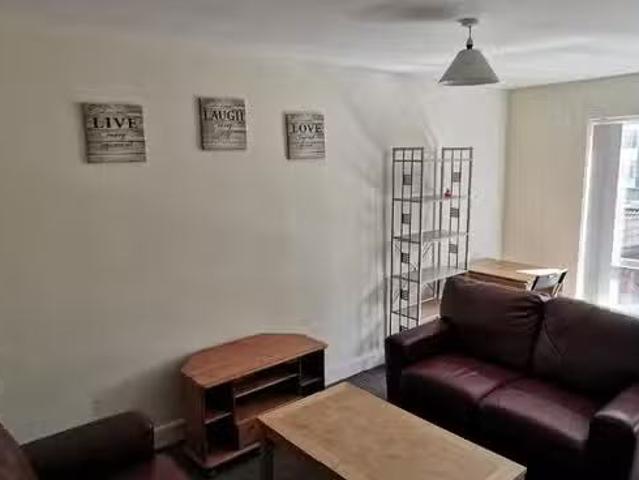 New 305 College Court Central