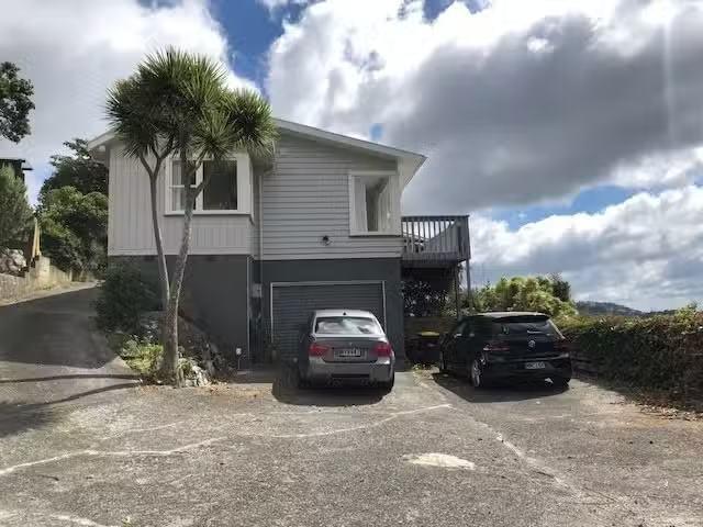 Cozy 4 BR Stunning Views in Wellington First National Real E.