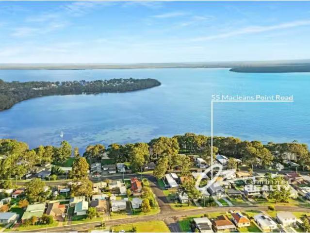 Deal! 55A Macleans Point Road, Sanctuary Point Townhouse for r.