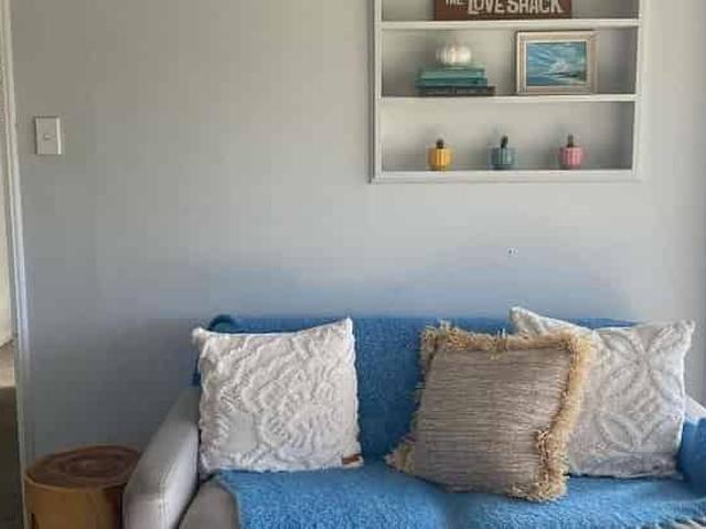 Unique 5 Bed Family Home in Stanmore Bay